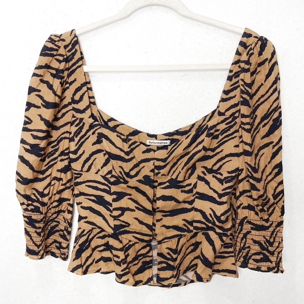 Reformation Dallas Top in Rajah Size 4 Zebra Tiger Stripe Print Animal Print